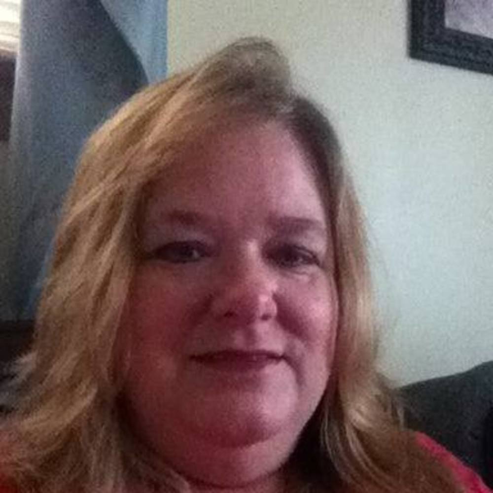 Meet your Posher, Desiree